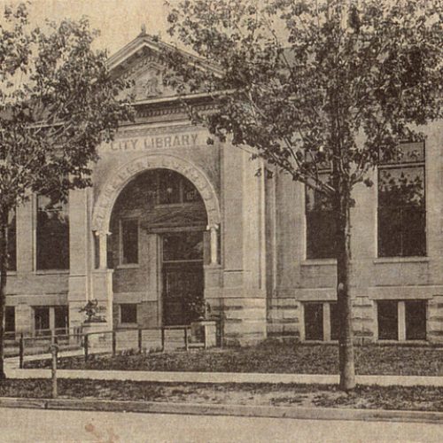 Postcard featuring Traverse City Carnegie Library on Sixth Street.